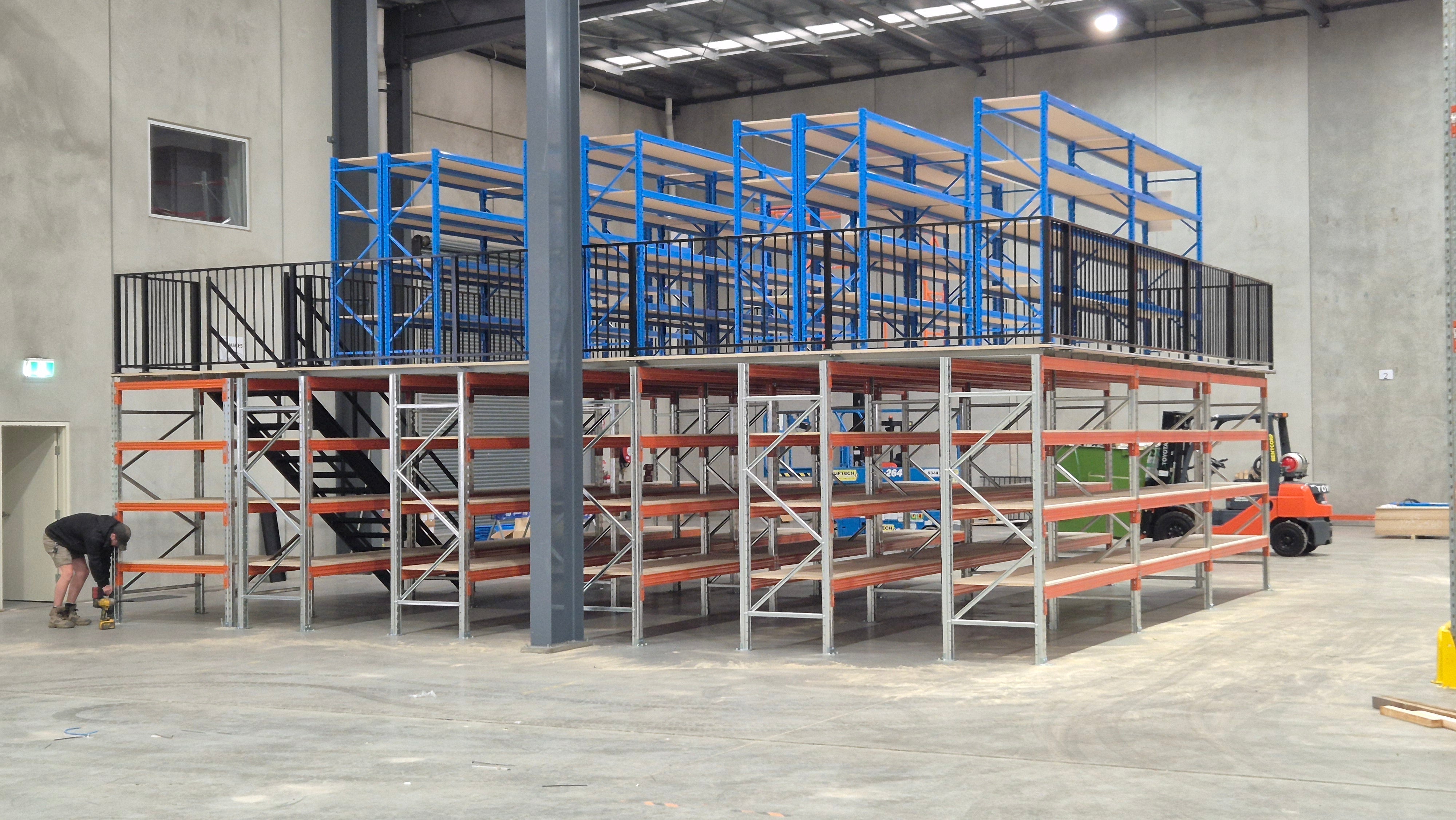 SHelving and Pallet Racking Rack Supported Flooring