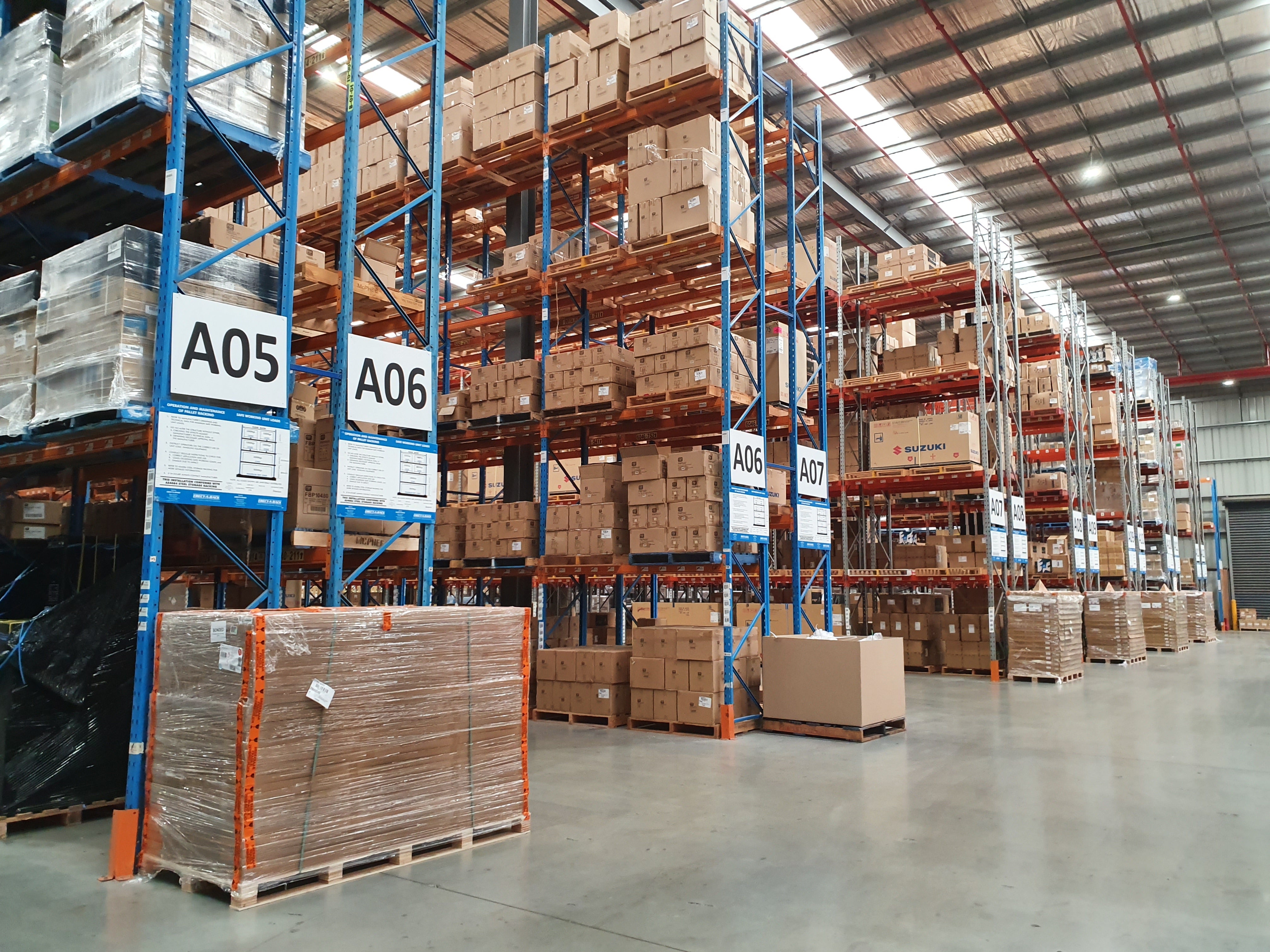 Narrow Aisle Racking